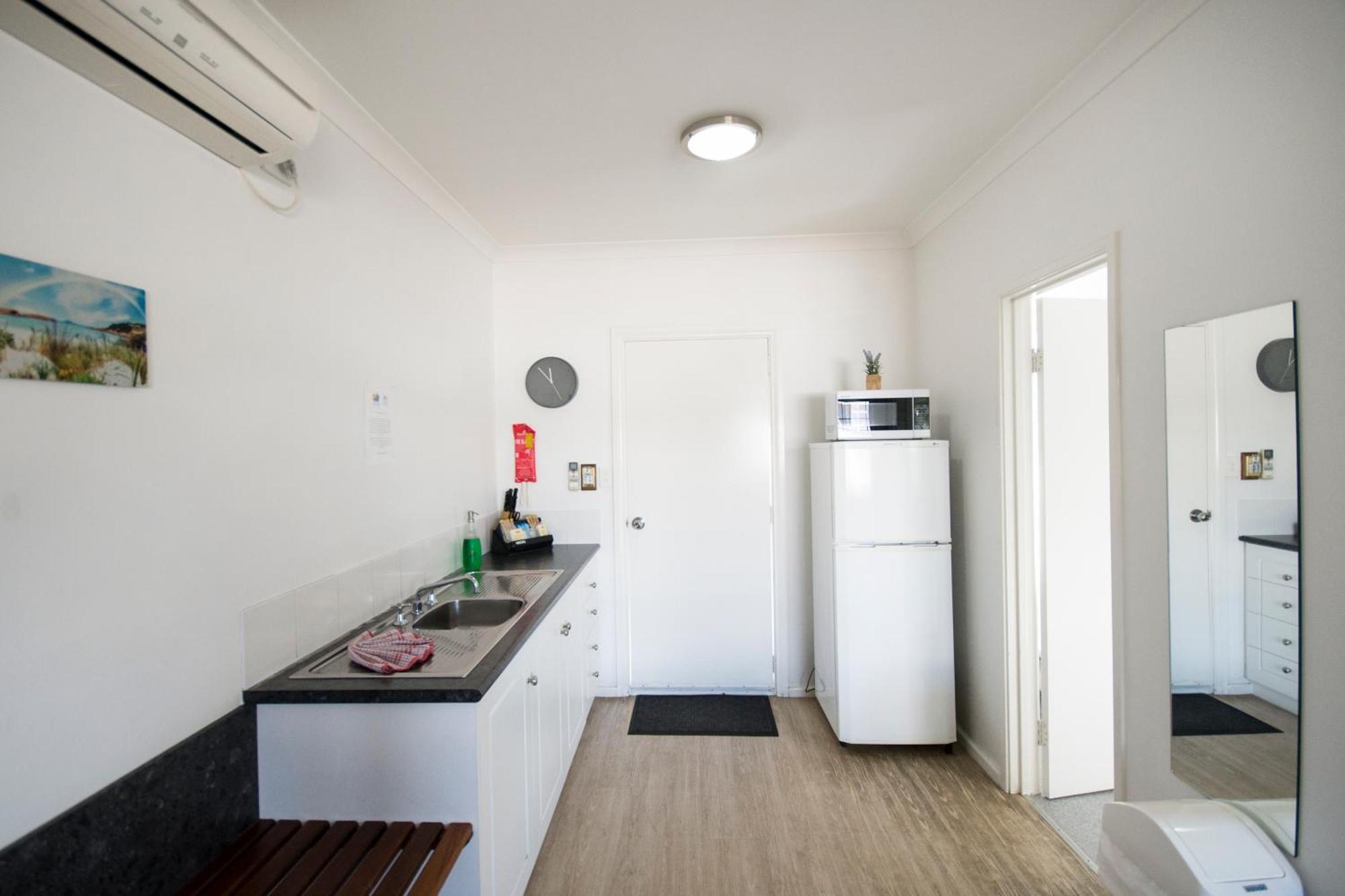 Clearwater Motel Apartments Esperance Exterior foto