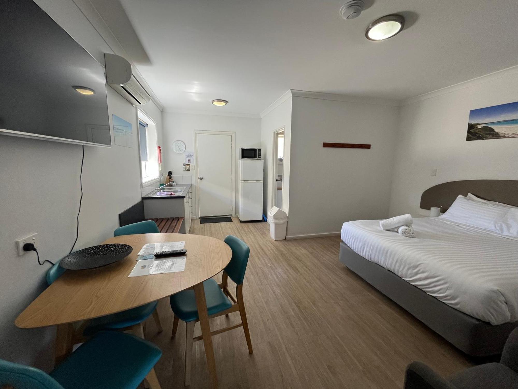 Clearwater Motel Apartments Esperance Exterior foto