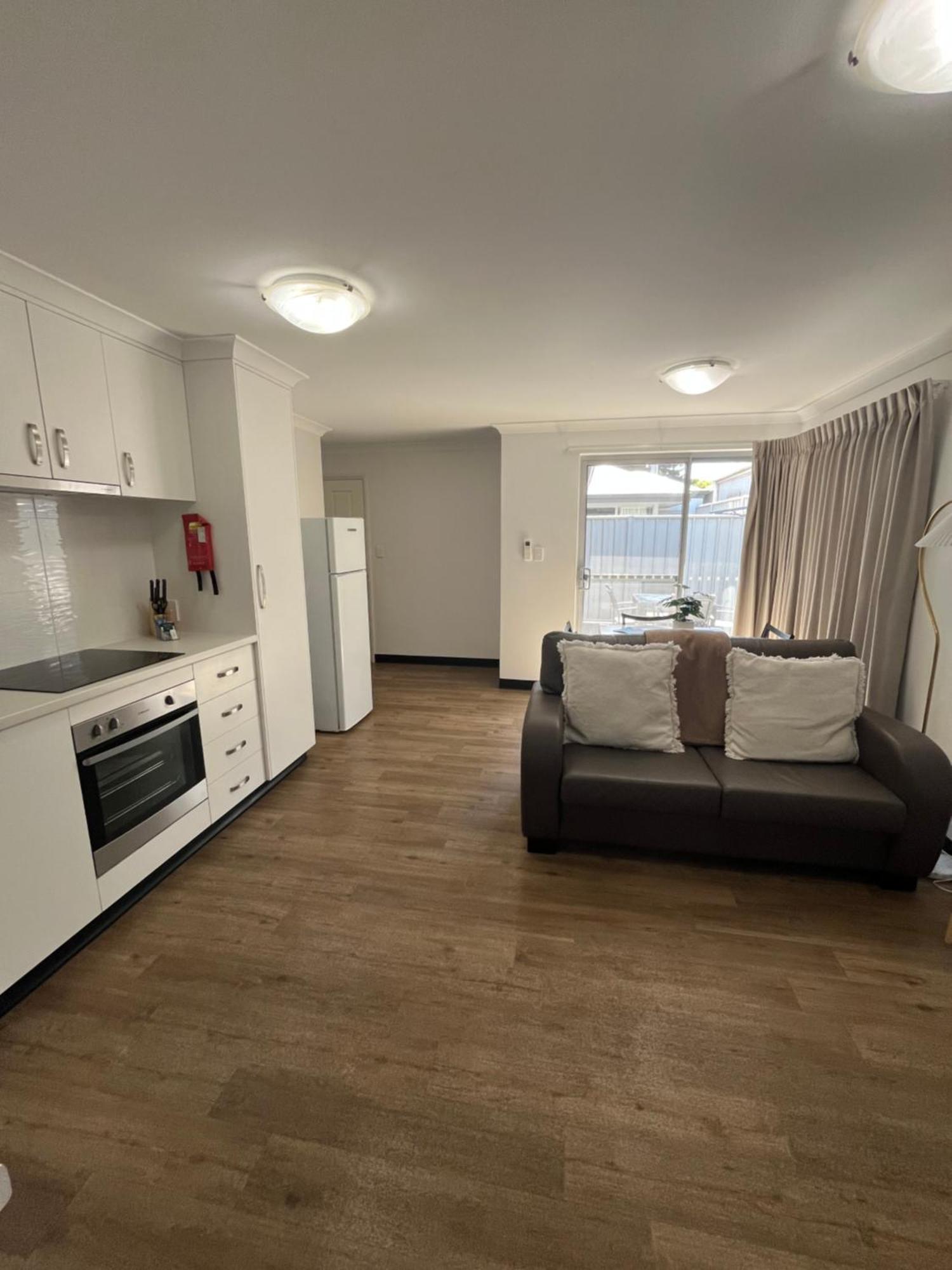 Clearwater Motel Apartments Esperance Exterior foto